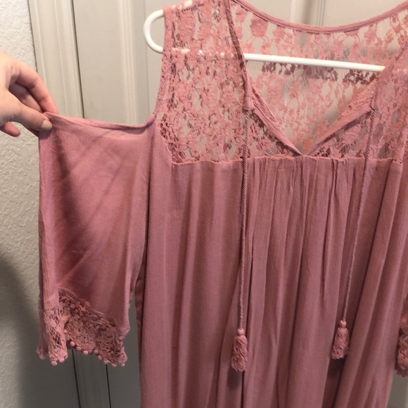 HEARTLOOM NWOT dusty rose cold shoulder dress - Picture 2 of 5